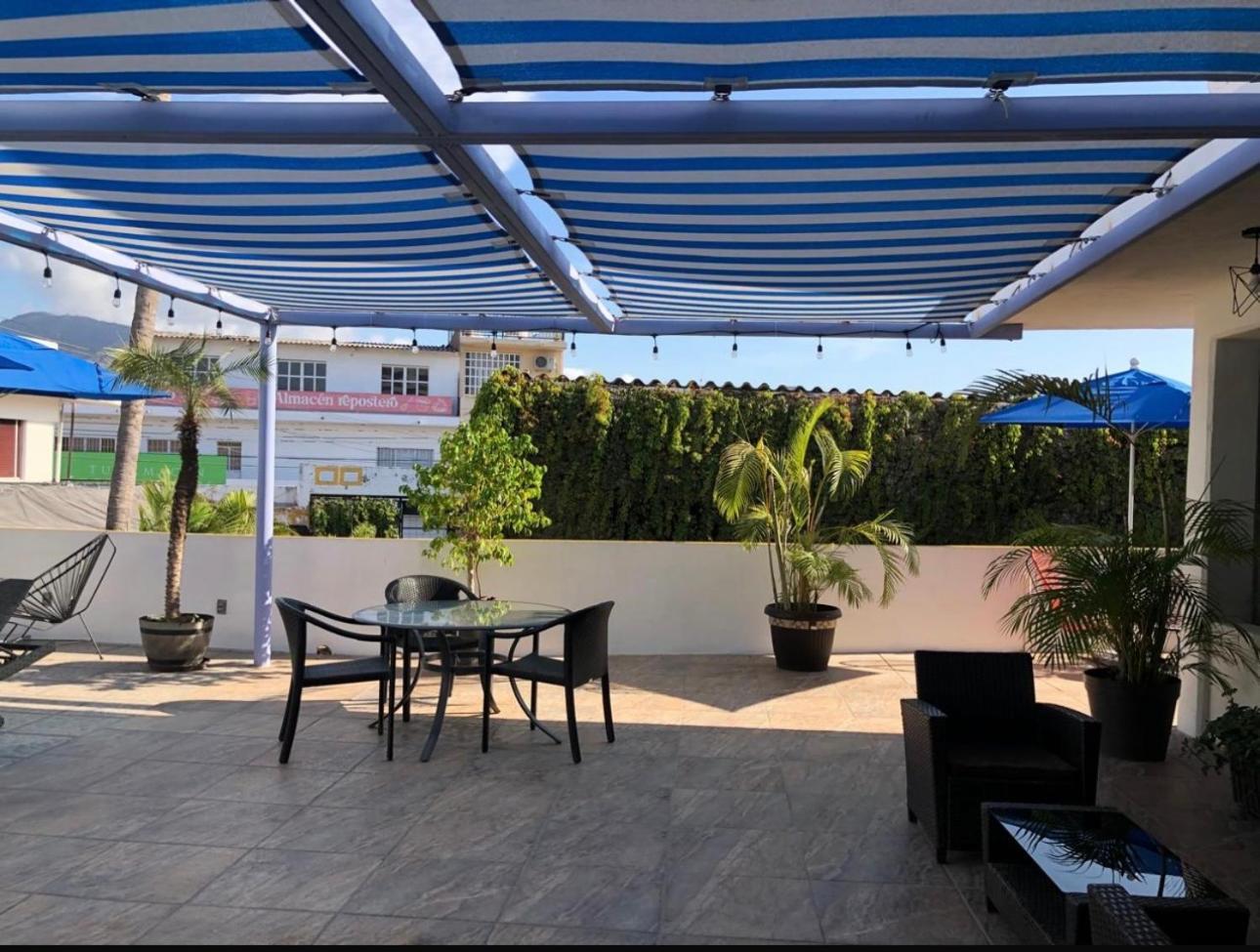 Hotel Boutique Ixaya بويرتو فالارتا المظهر الخارجي الصورة