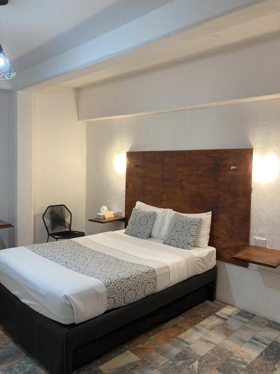 Hotel Boutique Ixaya بويرتو فالارتا المظهر الخارجي الصورة
